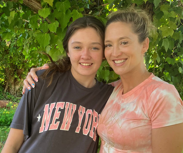 Mackenna-and-Mandy-01